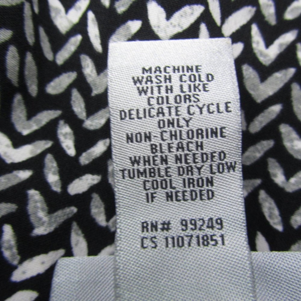 Catherines Button Up Blouse Size 2x - image 6